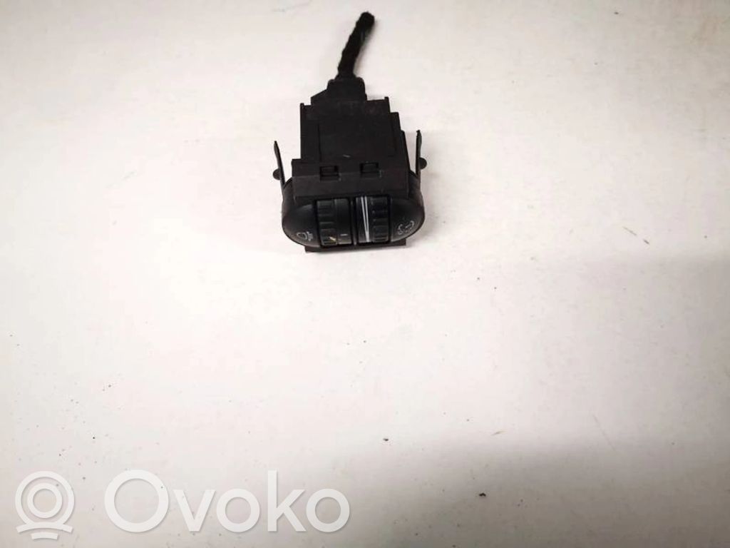 Volkswagen Golf VI Interruttore di regolazione livello altezza dei fari 