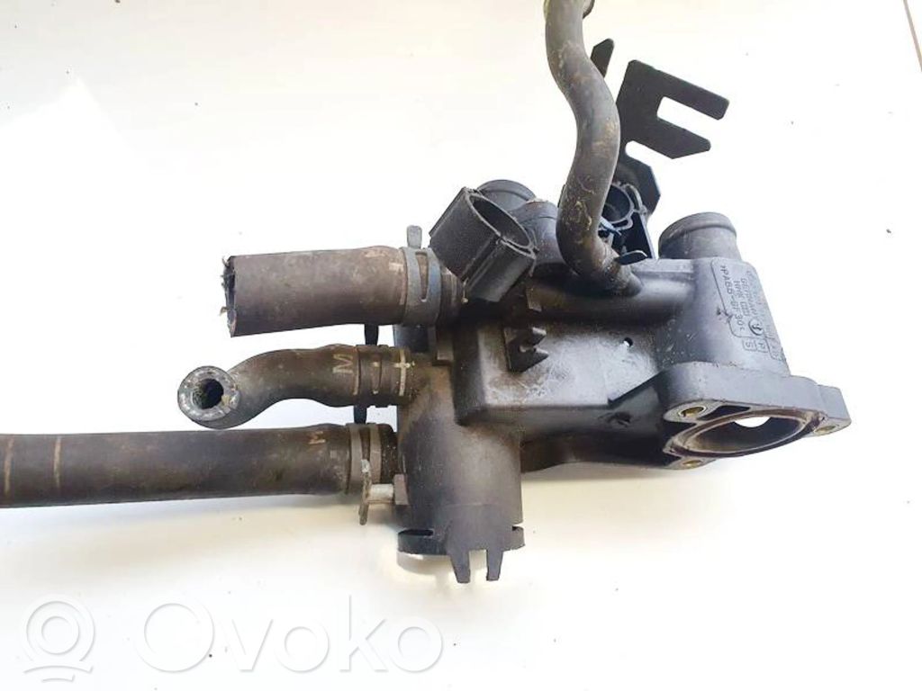 Volkswagen Polo Conductă/furtun lichid de răcire motor 