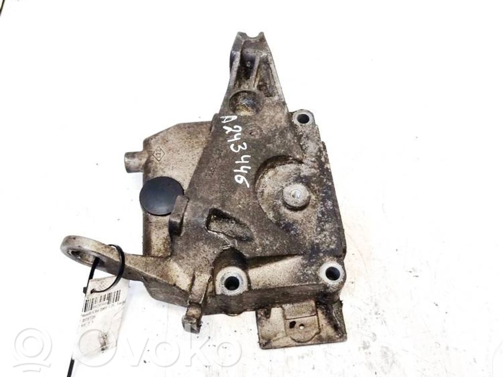 Soporte de montaje del motor (Usadas)   D7F720,D7F720