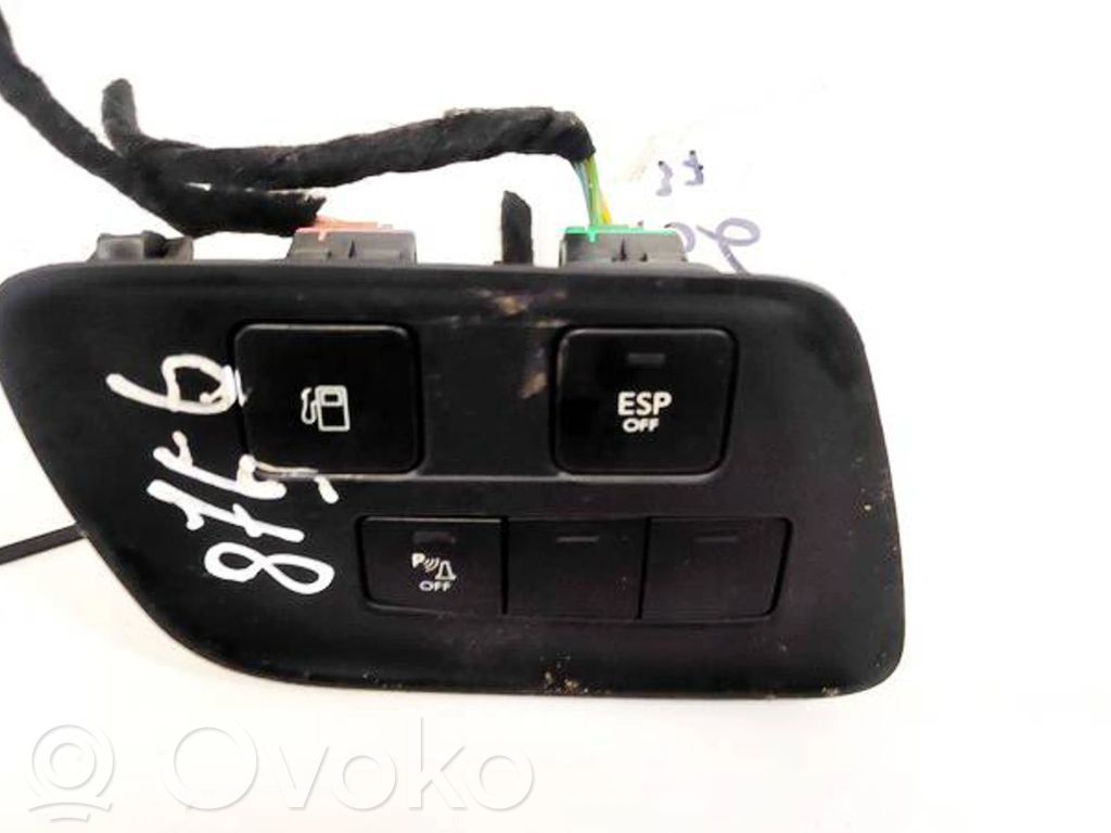 Parking (PDC) sensor switch   9666882977,10020428,10020428,9666882977