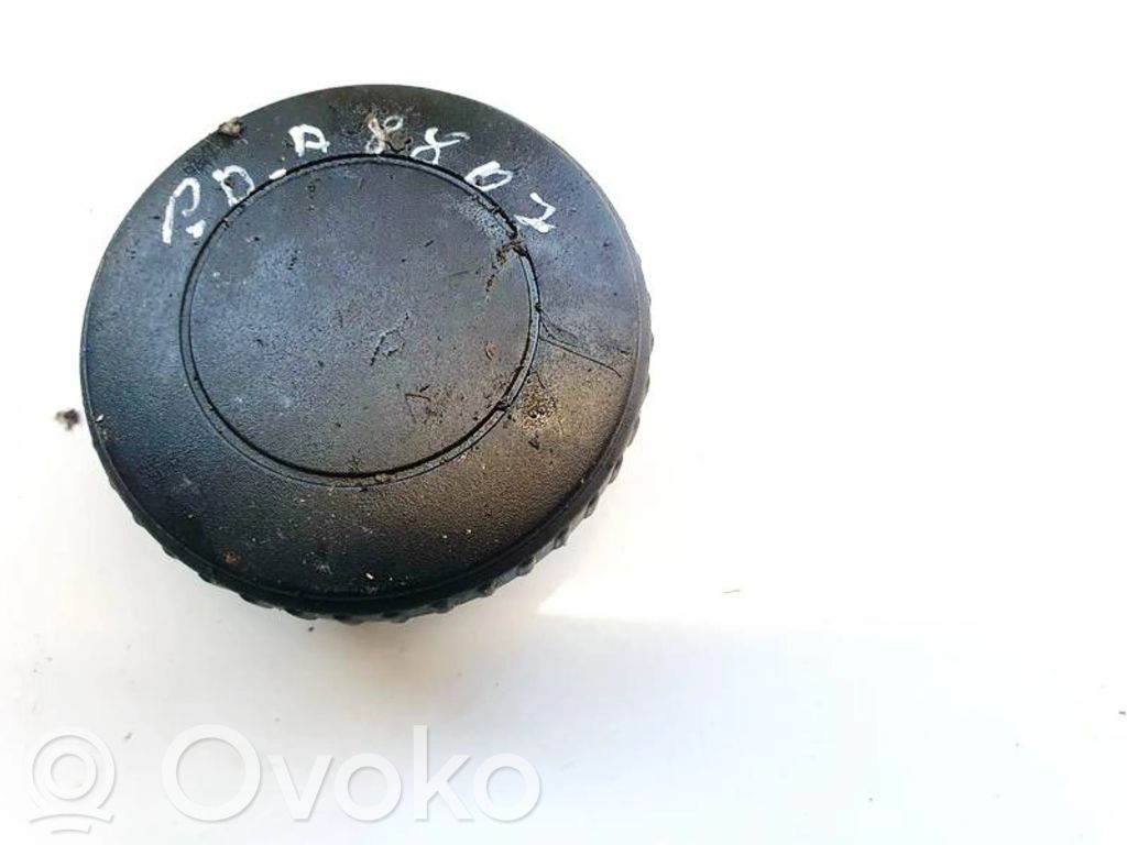 Volkswagen PASSAT B6 Alte piese de interior 