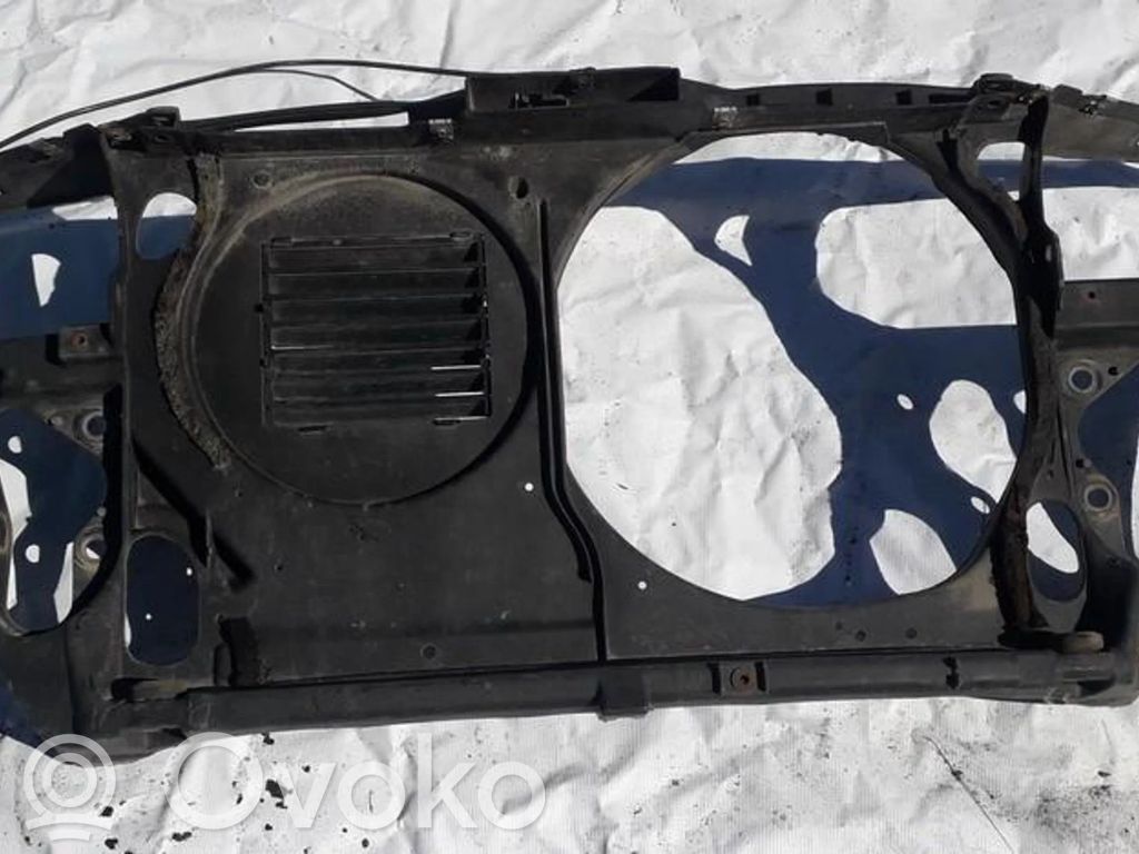 Volkswagen PASSAT B5 Pannello di supporto del radiatore 