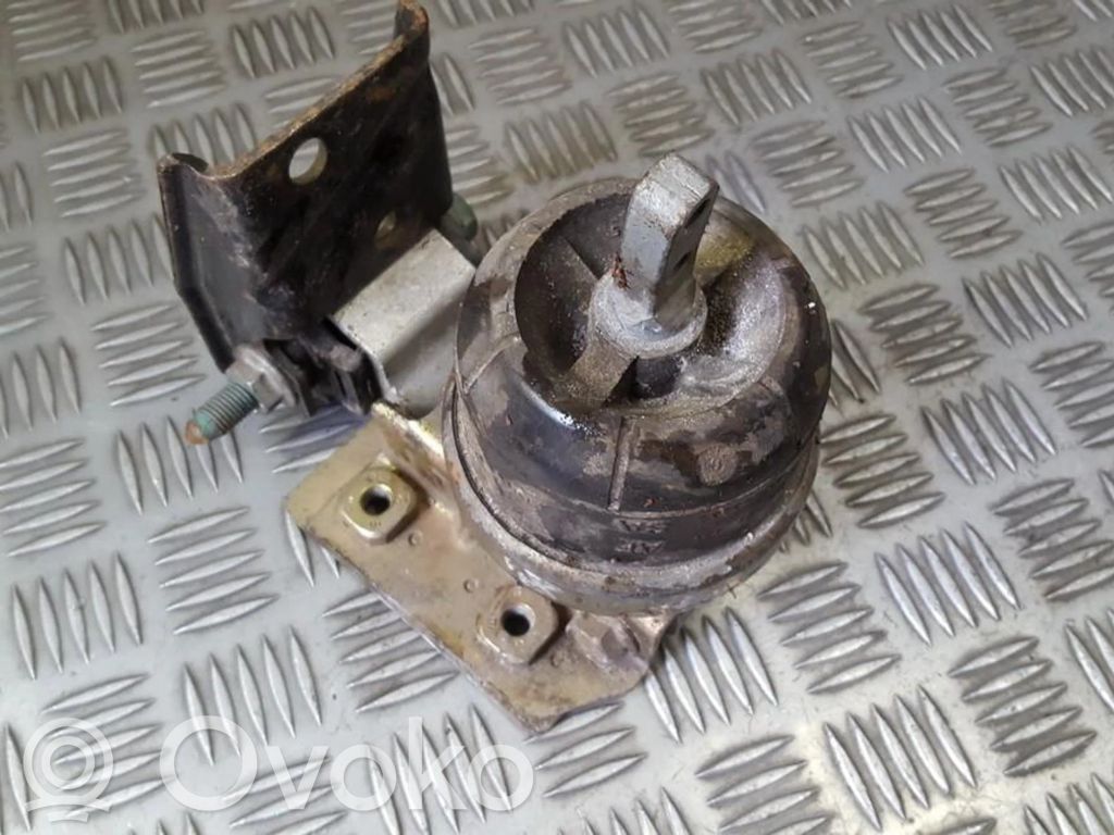 Engine mount bracket   7M0199131,95VW6B032,586141,7M0199131,95VW6B032