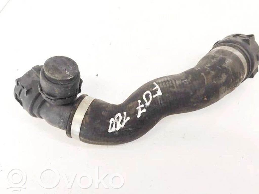 BMW X5 E70 Tubo flessibile del liquido di raffreddamento del motore 