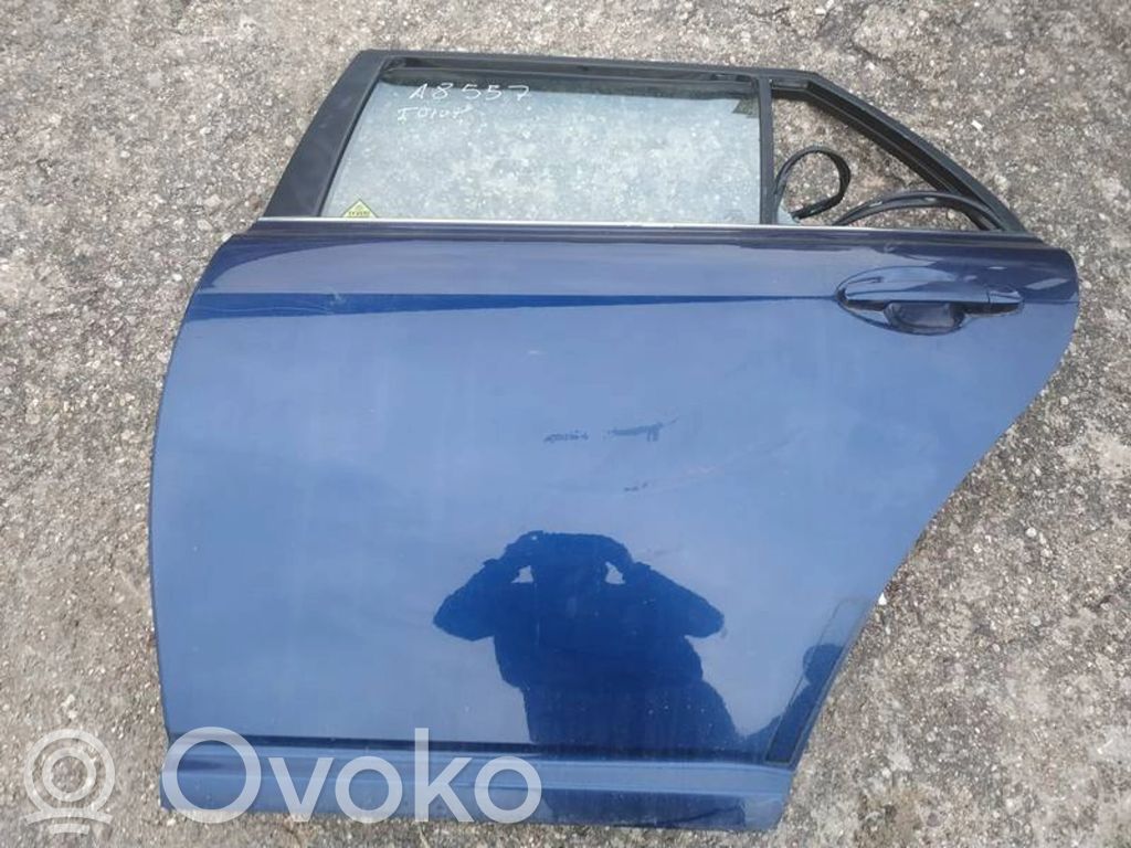 Toyota Avensis T250 Portiera posteriore