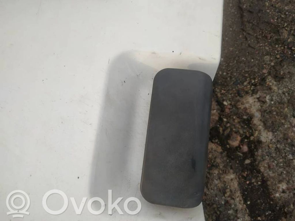 Etuoven ulkokahva