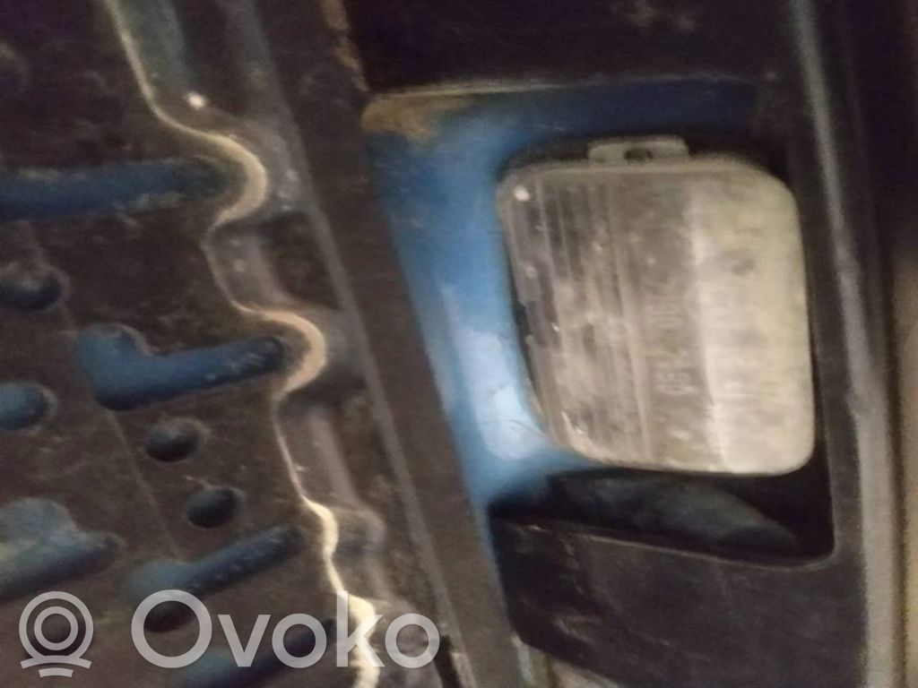 Peugeot 206 Éclairage de plaque d'immatriculation