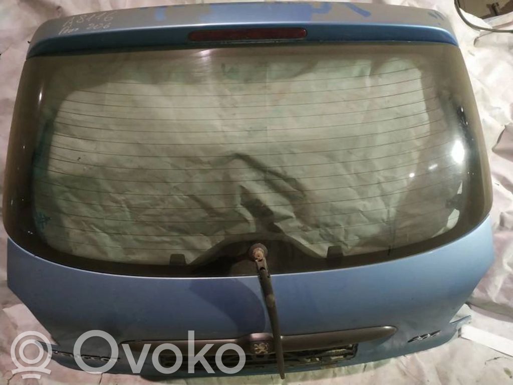 Peugeot 206 Tylna klapa bagażnika 