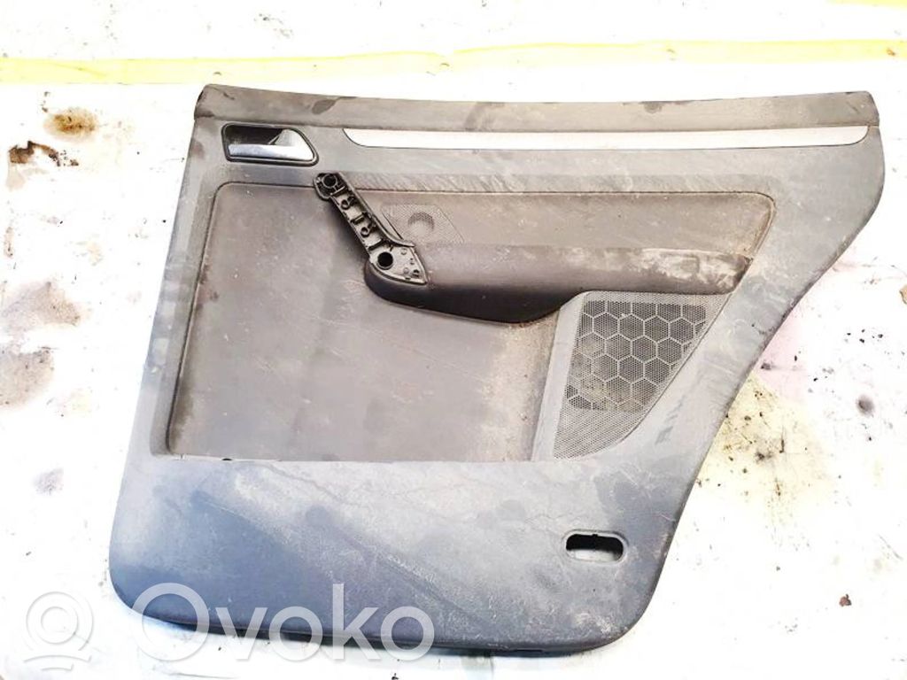 Volkswagen Touran I Rivestimento del pannello della portiera posteriore
