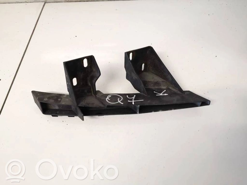 Audi Q7 4L Staffa di rinforzo montaggio del paraurti anteriore 