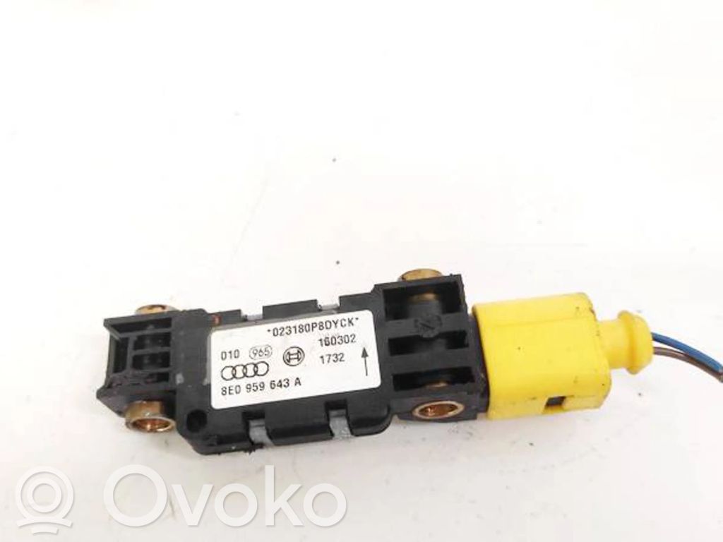 Audi A4 S4 B6 8E 8H Sensore d’urto/d'impatto apertura airbag 