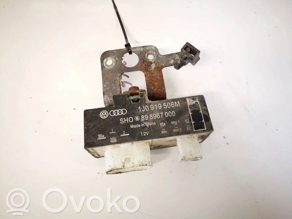 Skoda Roomster (5J) Releu ventilator lichid răcire 