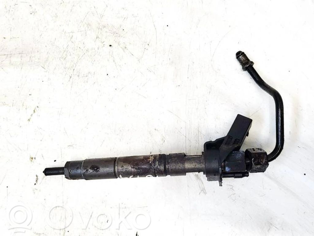 Injector combustibil   A6420700587,0602063221,0445115027,0602063221,A6420700587,SB5DDCG