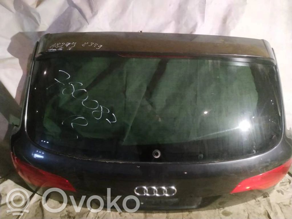 Audi Q7 4L Takaluukun/tavaratilan kansi