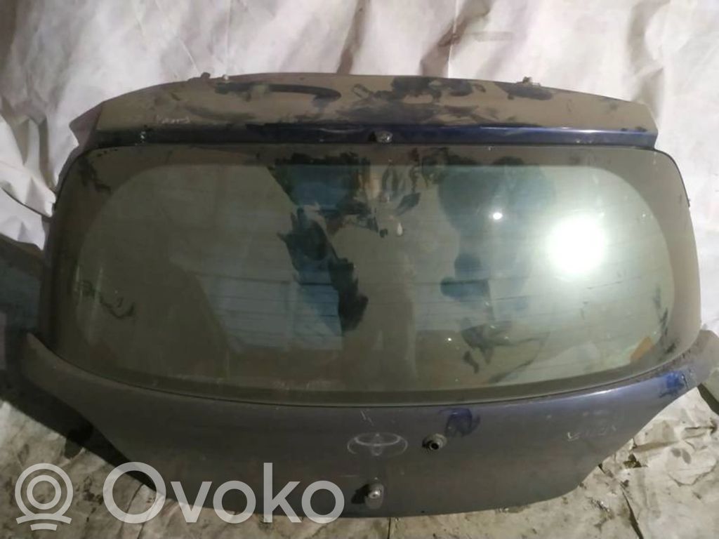 Toyota Yaris Tylna klapa bagażnika