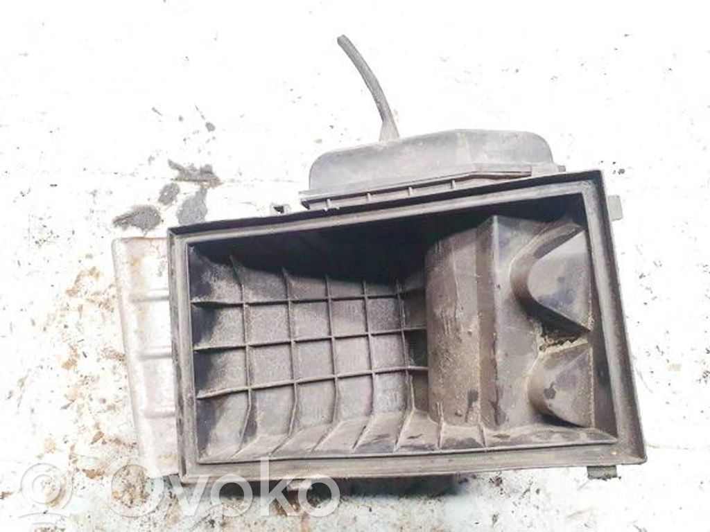 Luftfilterkasten   4A0129607J,4A0129620,4A0129607J,4A0129620
