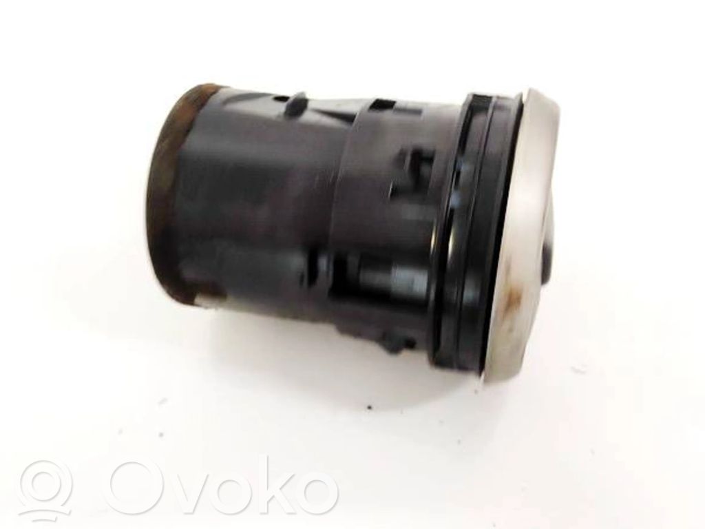 Nissan Qashqai Griglia di ventilazione centrale cruscotto 