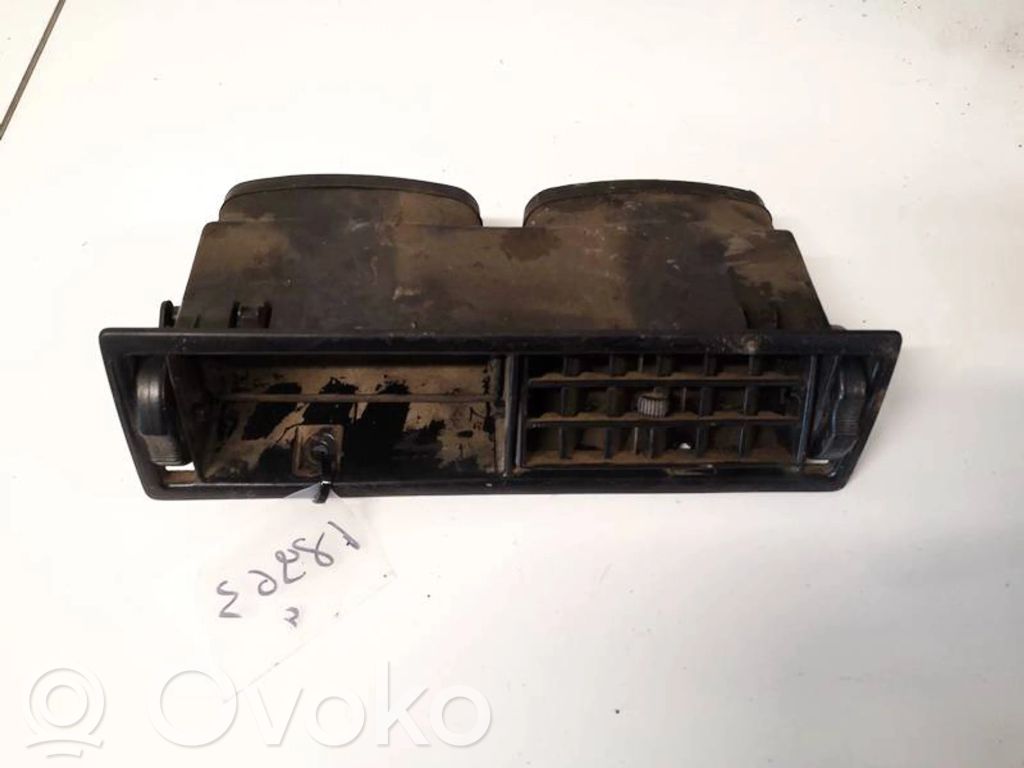 Volkswagen Transporter - Caravelle T4 Grilă ventilație centrală