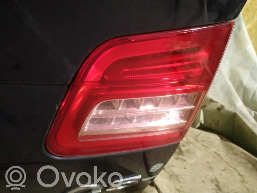 Citroen C5 Feux arrière sur hayon