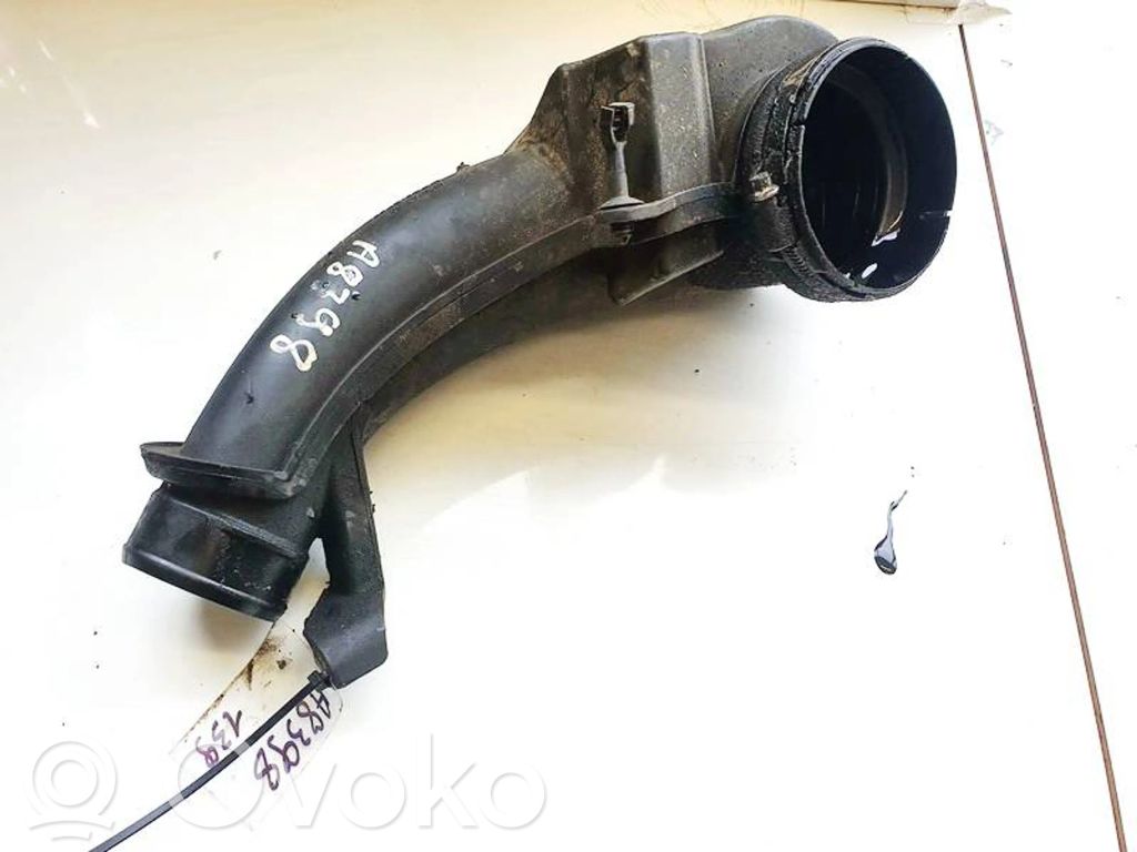 Furtun/conductă intercooler   1070752S02,1070752S02