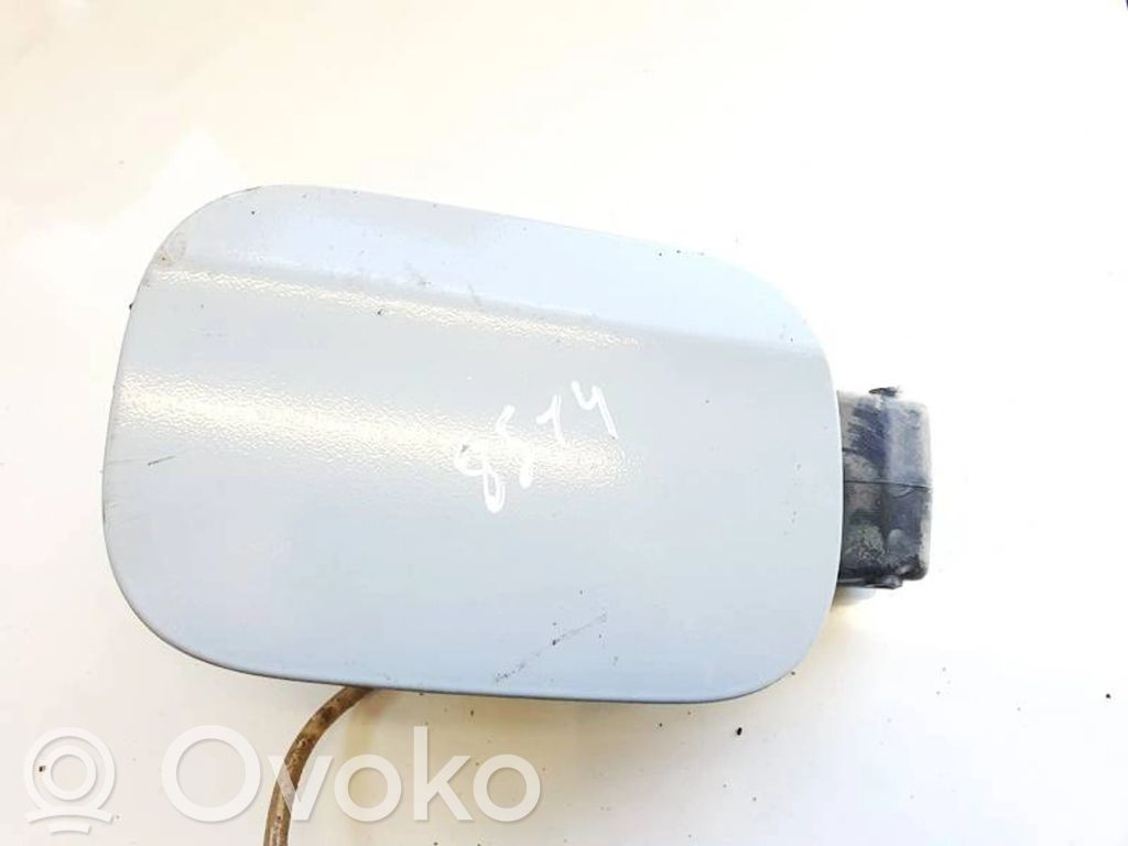 Volkswagen Jetta V Polttoainesäiliön korkki 