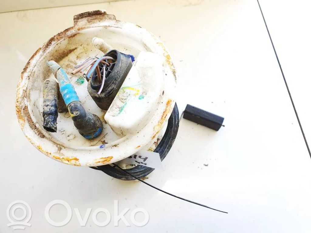 Volkswagen Jetta V Pompa carburante immersa 