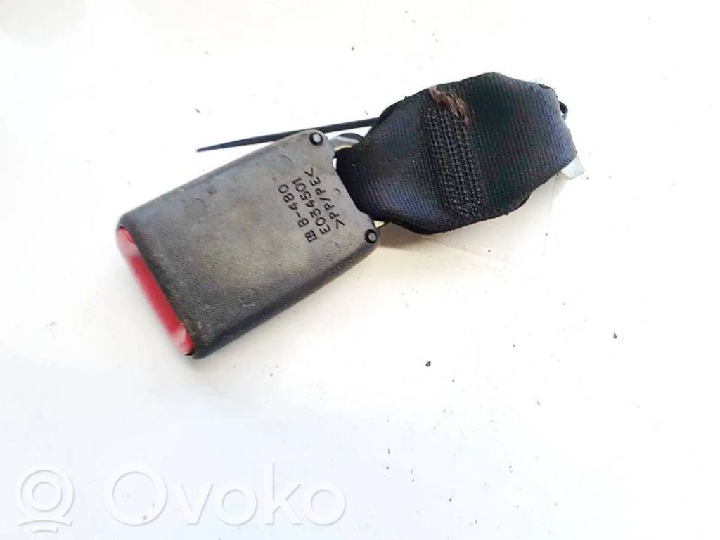 Toyota Aygo AB10 Fibbia della cintura di sicurezza posteriore 