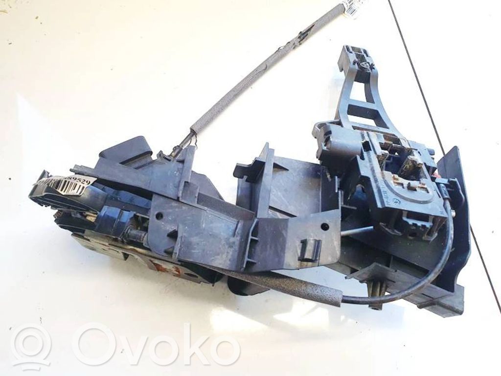 Ford Focus Front door lock 