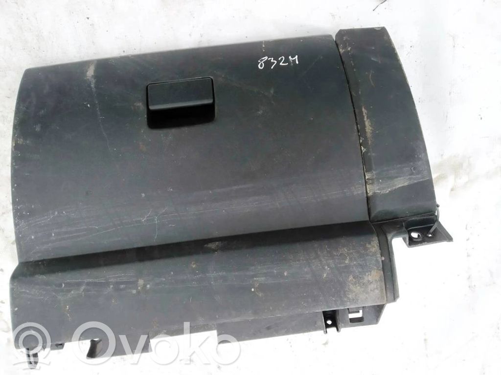 Guantera   CC2964161,CC2964161
