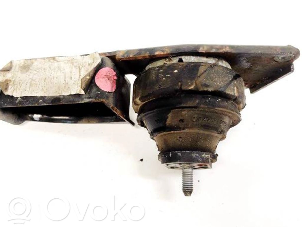 Ford Galaxy Engine mount bracket 