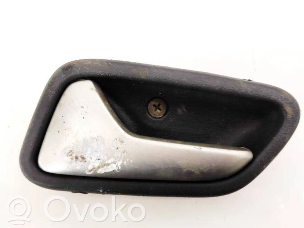 Suzuki Liana Klamka wewnętrzna drzwi 