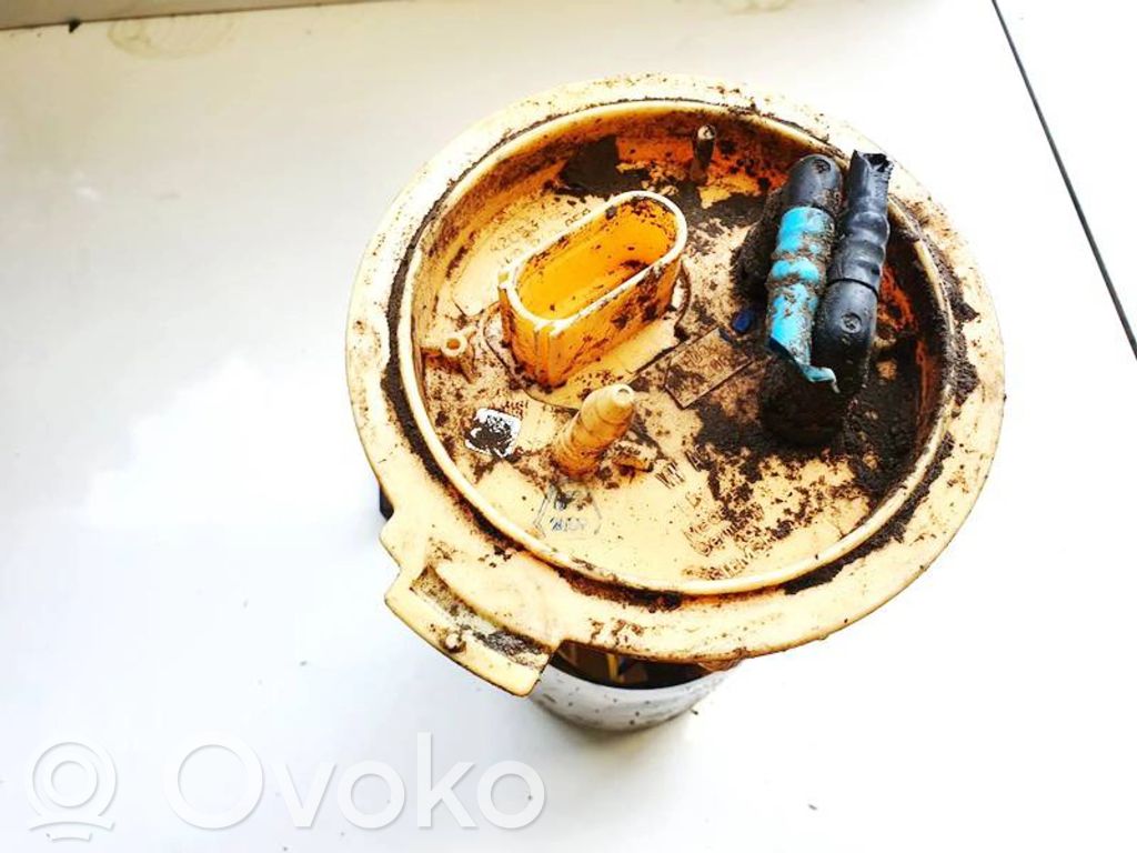 Volkswagen Golf VI Bomba interna de combustible 