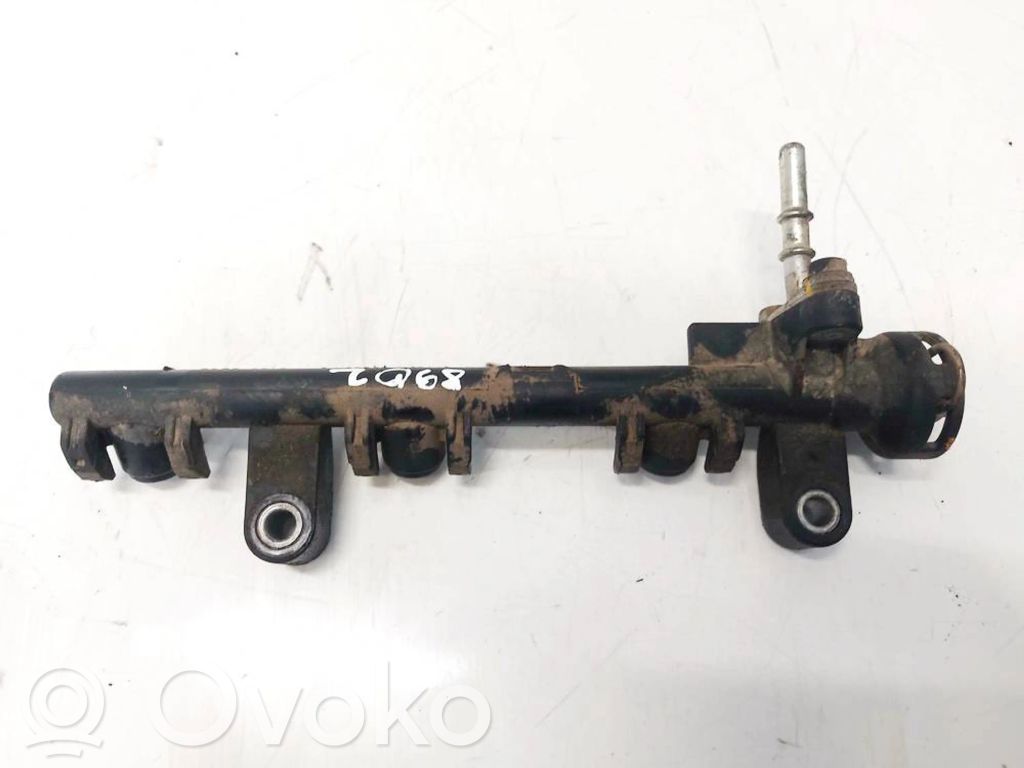 Toyota Aygo AB10 Tuyau de conduite principale de carburant