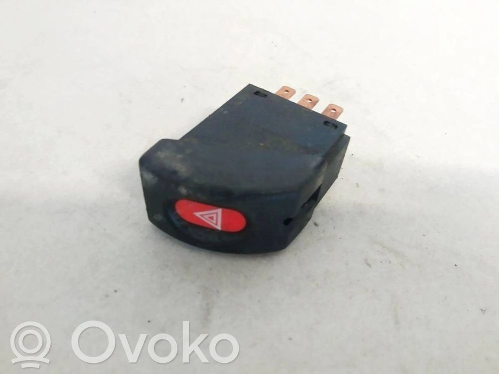 Opel Astra F Schalter Warnblinkanlage 