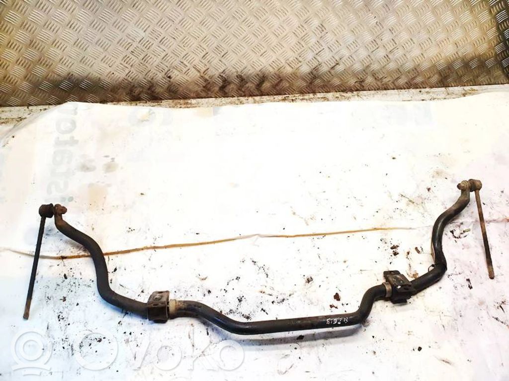 Barra estabilizadora delantera