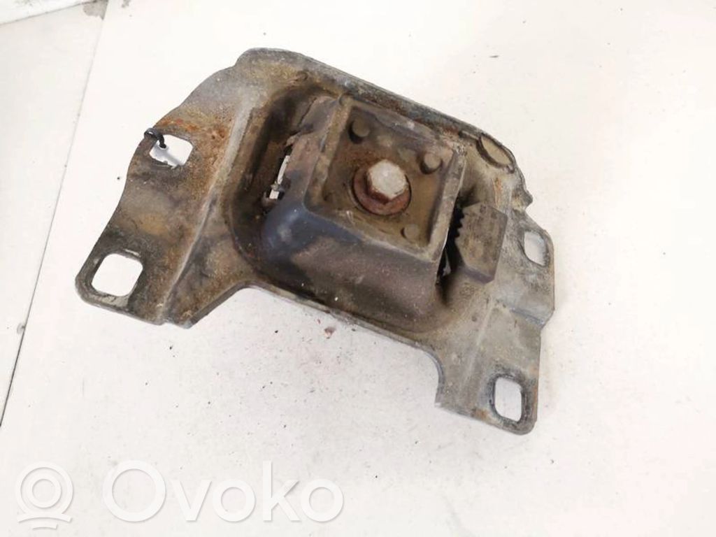 Soporte de montaje del motor   3M517M121,3M517M121,3M517M121,3M517M121