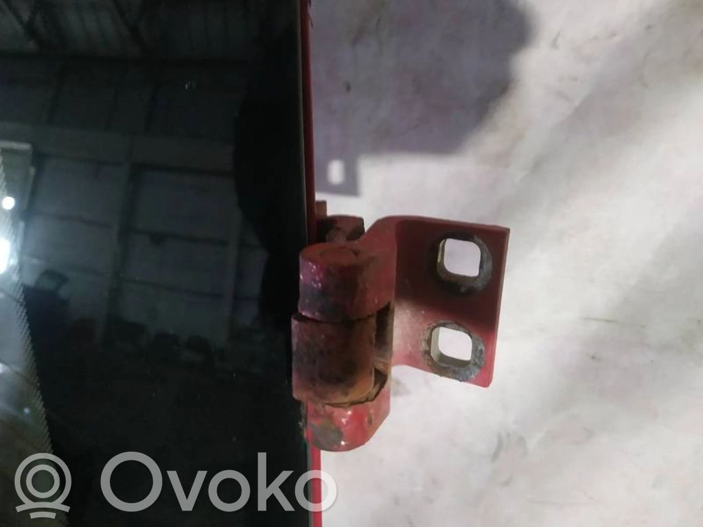 Fiat Doblo Balama inferioară ușă spate 