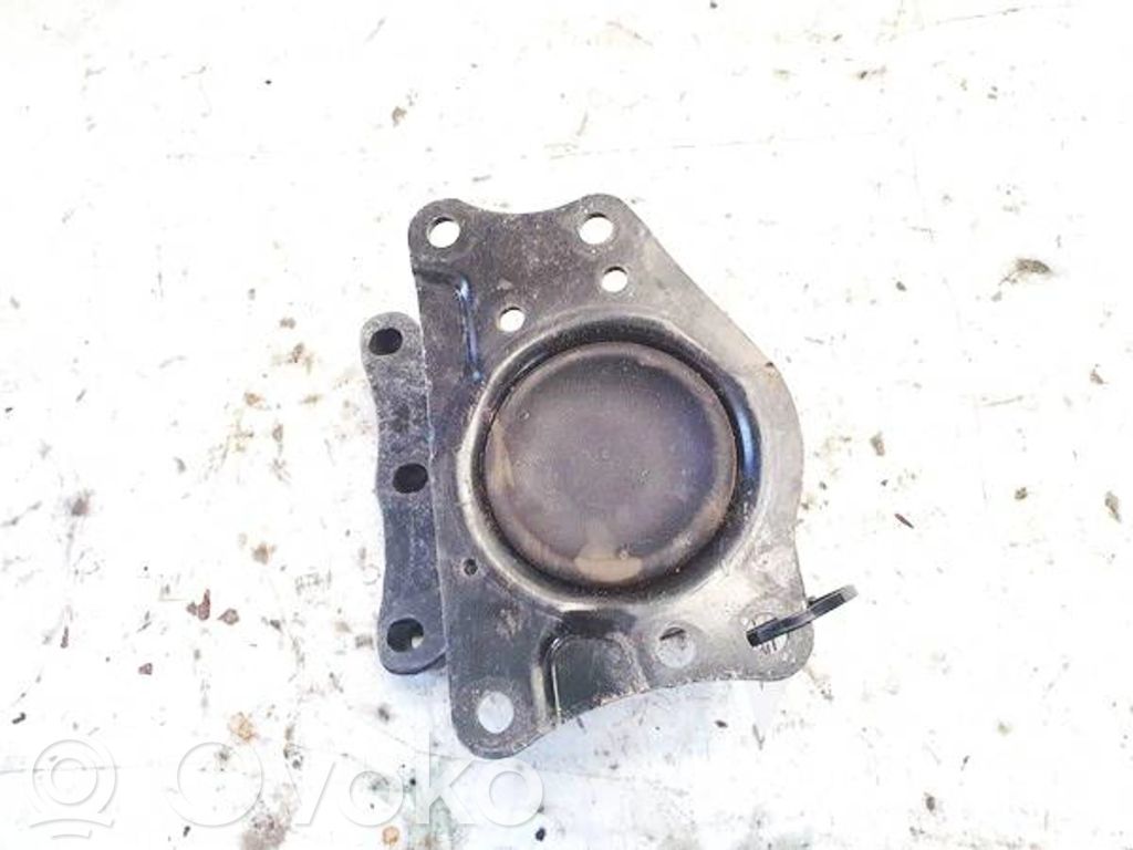 Skoda Fabia Mk1 (6Y) Suport tampon motor 