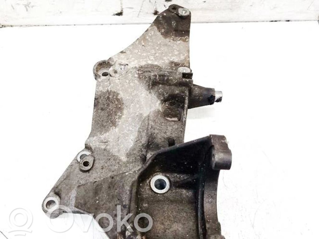 Suport motor   8200115762,8200115762,8200115762