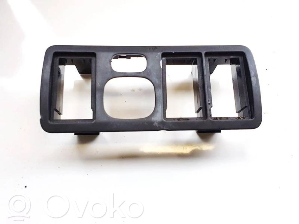 Toyota Corolla E120 E130 Altra parte interiore