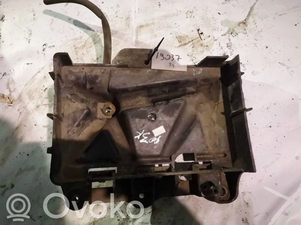 Skoda Fabia Mk2 (5J) Cutie baterie 