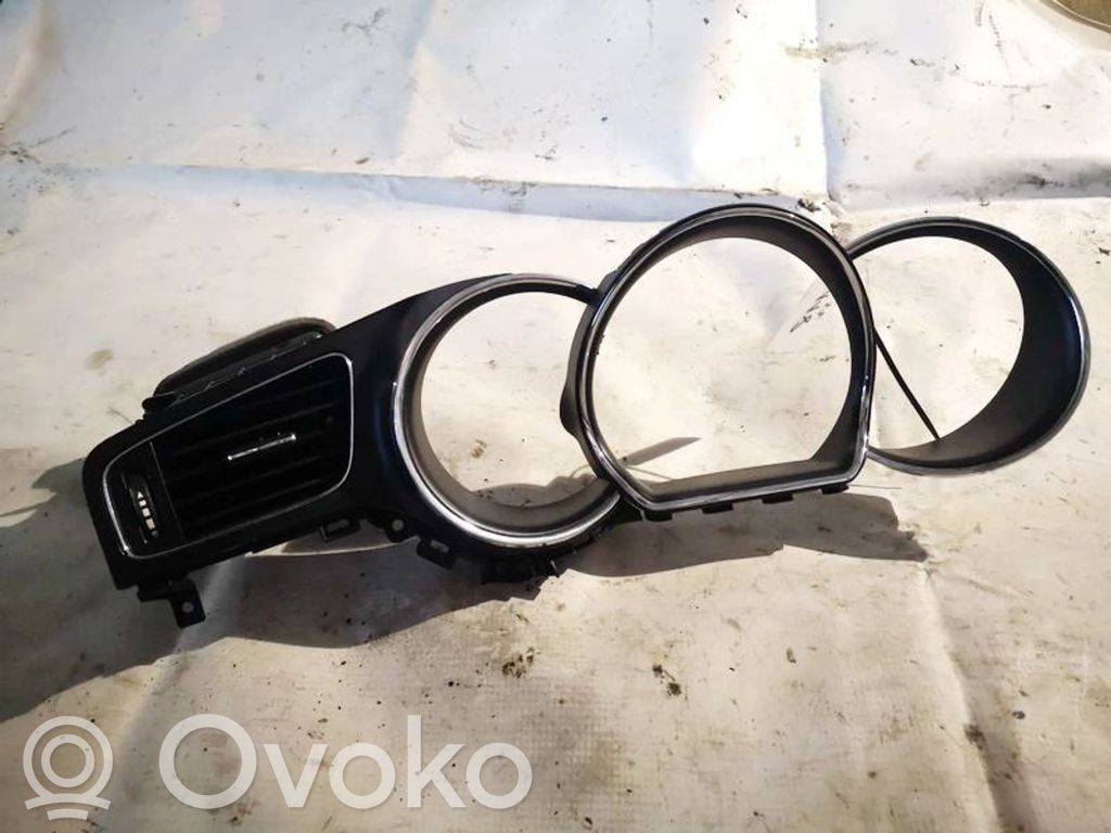 Kojelaudan kehys   84832A2000,84832A2000,84832A2000,84832A2000