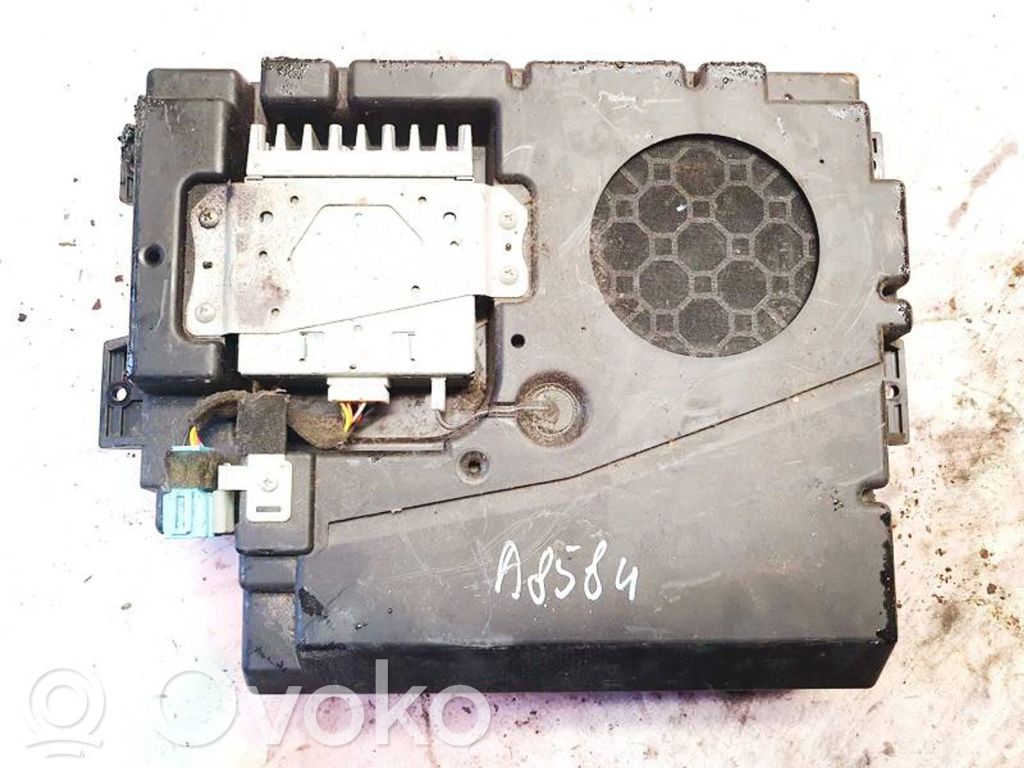 Honda CR-V Altavoz subwoofer 