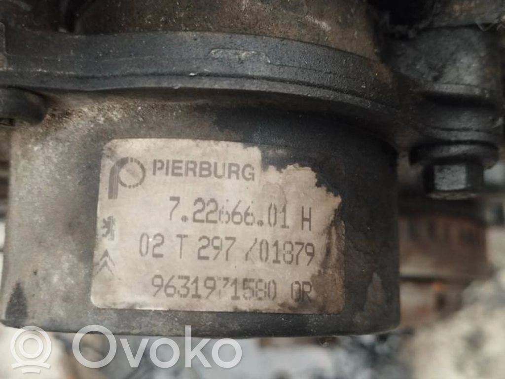 Citroen C8 Pompă vacuum 
