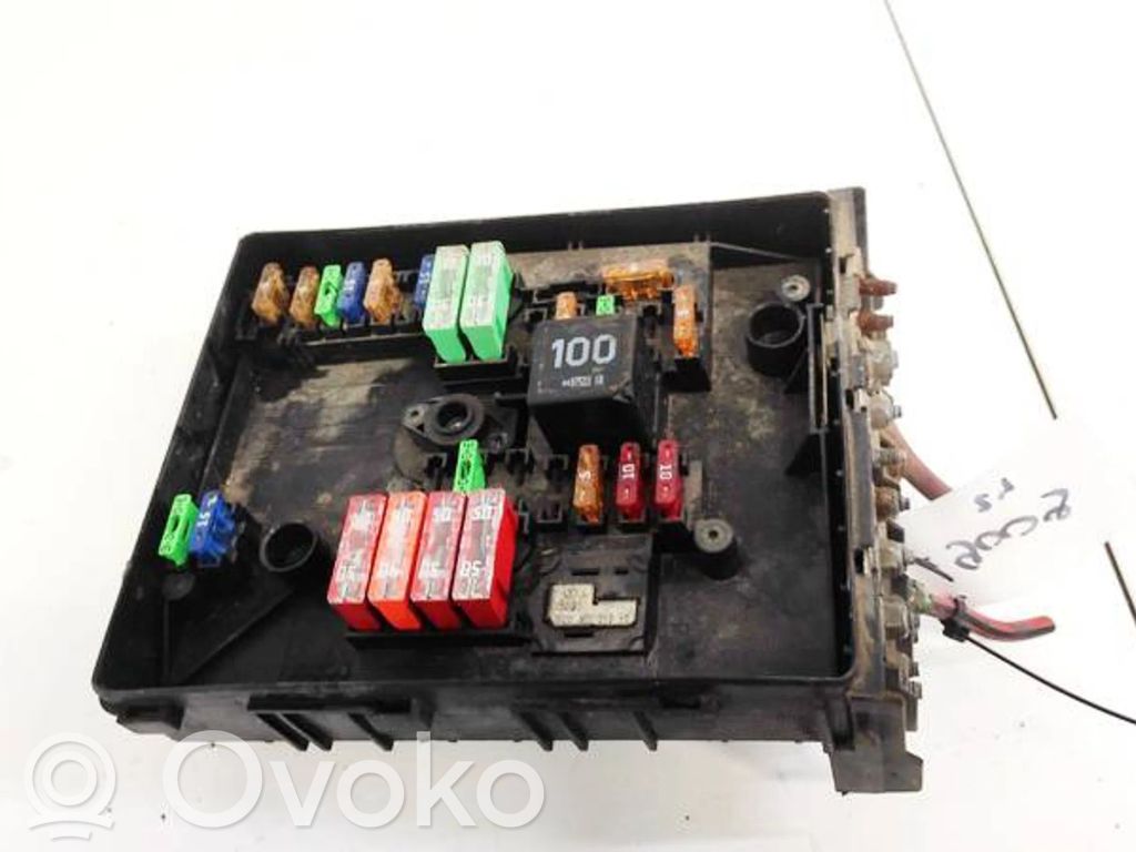 Skoda Octavia Mk2 (1Z) Set scatola dei fusibili