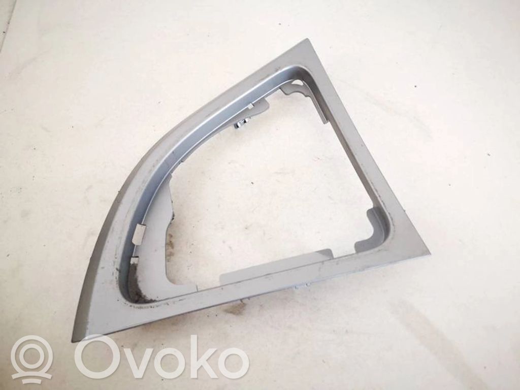 BMW 1 E81 E87 Otros repuestos del interior 