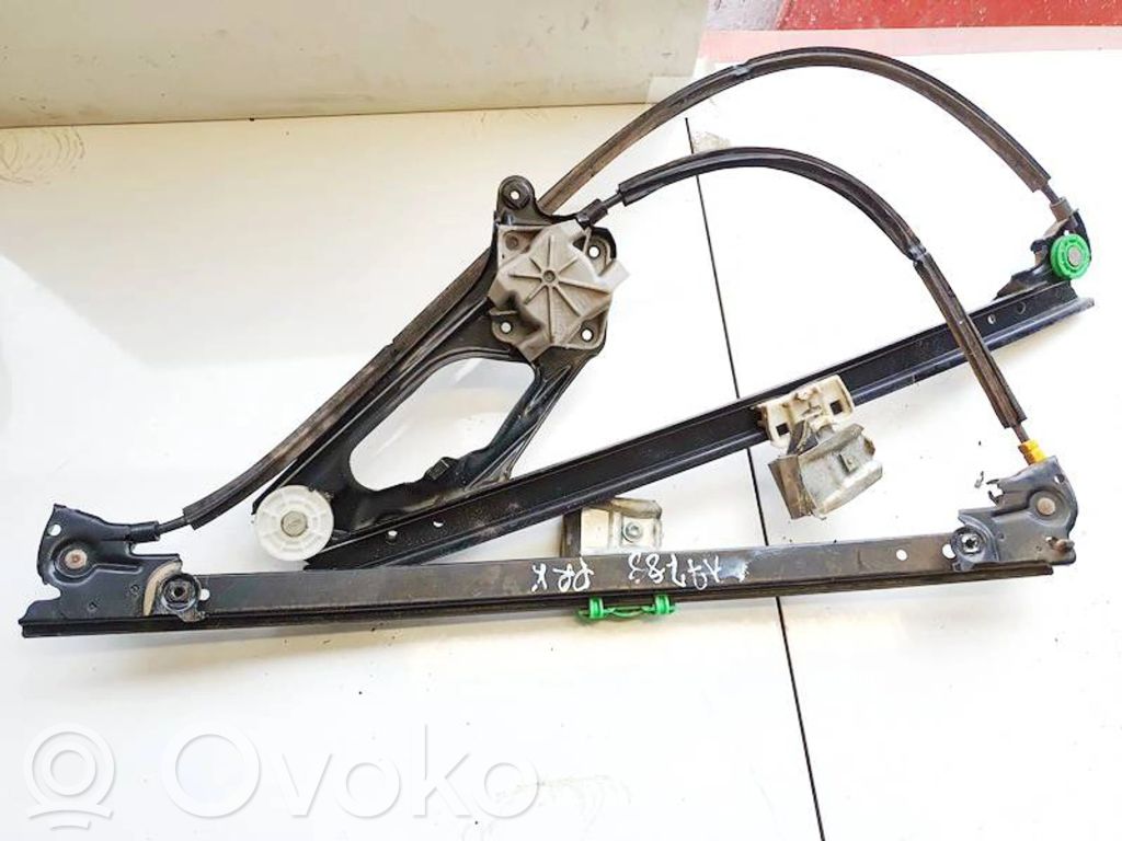 Regulador con motor de la ventanilla de la puerta corredera   7M0837401L,7M0837401L