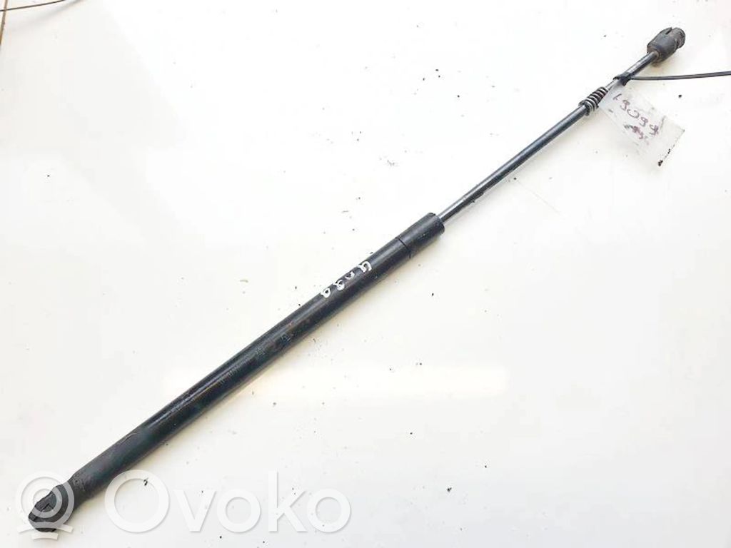 Ford Mondeo Mk III Amortyzator klapy tylnej bagażnika