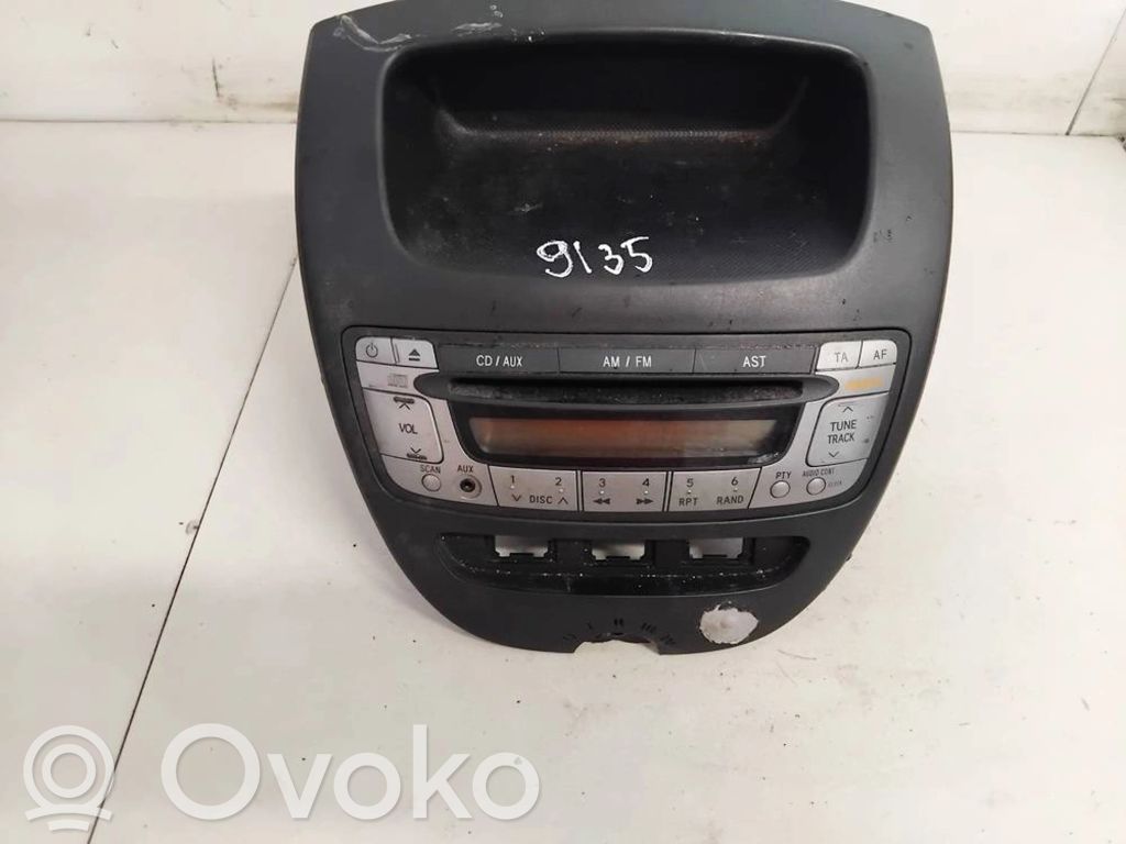 Toyota Aygo AB10 Radio / CD-Player / DVD-Player / Navigation