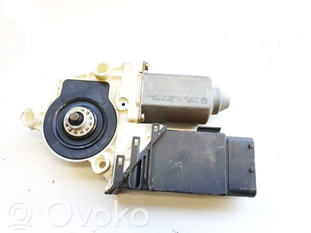 Volkswagen Golf IV Motor macara geam ușă față 